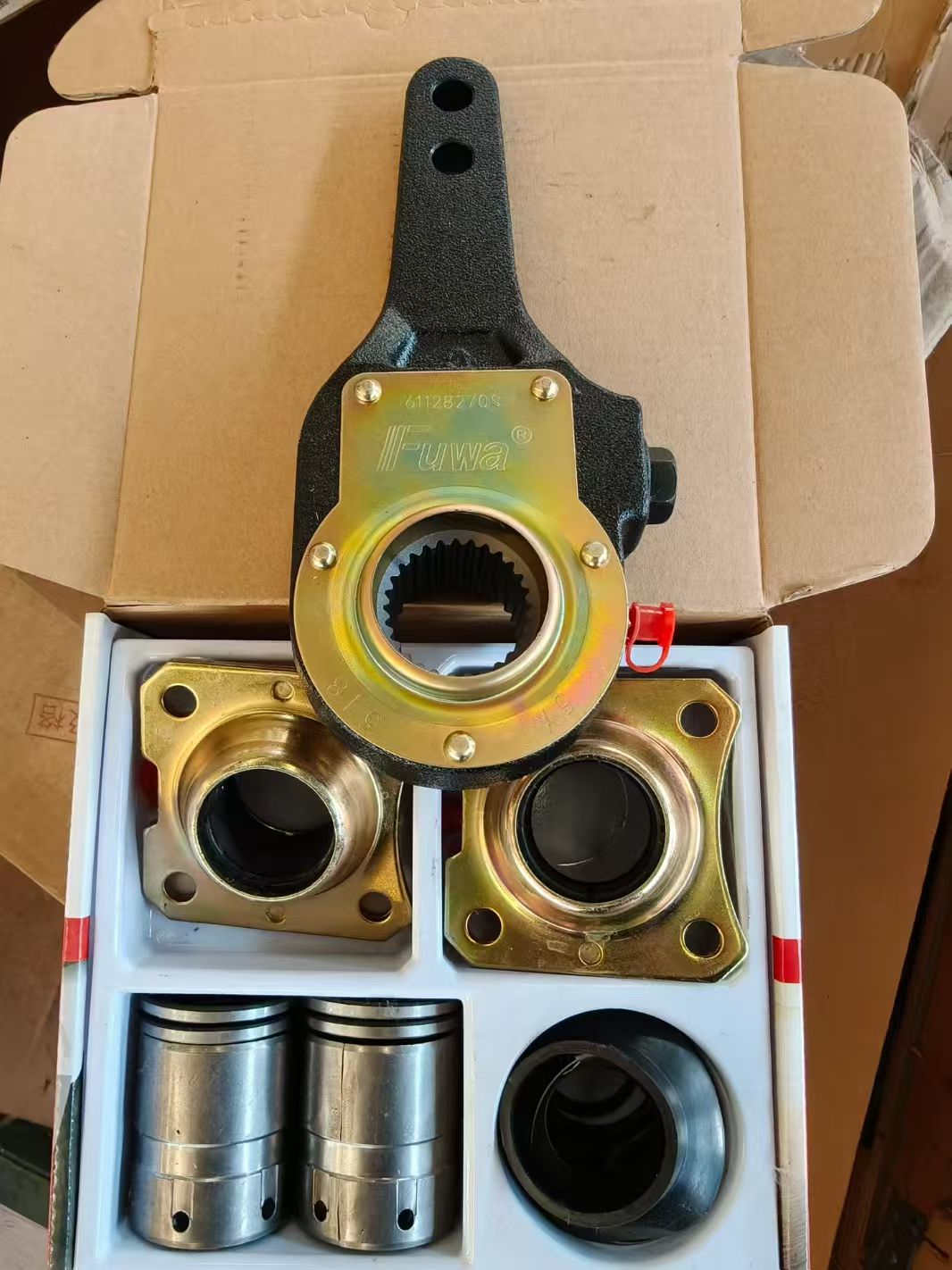 挂车，货车的刹车调整臂及制动系统维修配件包